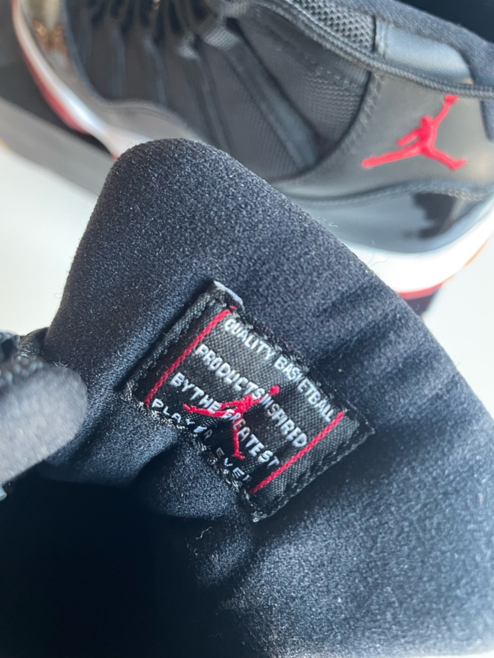AIR JORDAN 11 RETRO GS "BRED"  | US 6Y, UK5.5, 24cm | 378038-010 - Picture 4 of 11